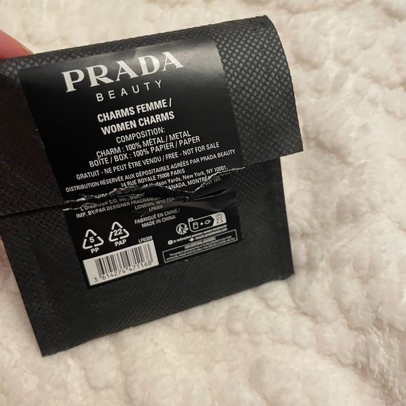 Prada Charm Set - Picture 4 of 4